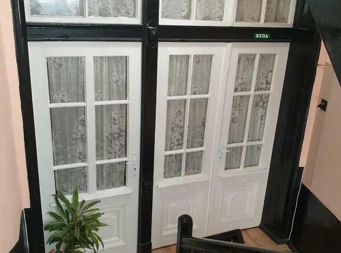 валентино Къща за гости *